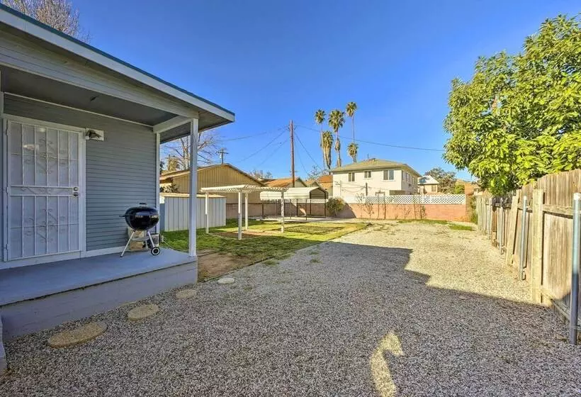 Riverside House W/ Yard ~ 1 Mi To Downtown!