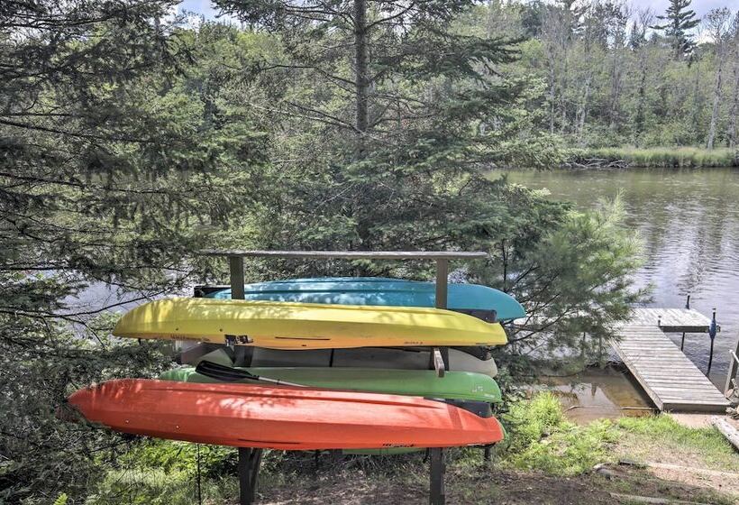 Spacious Riverfront Escape W/ Private Hot Tub