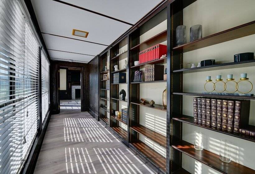 Private Pool: Pilot Point Home On 45 Acres