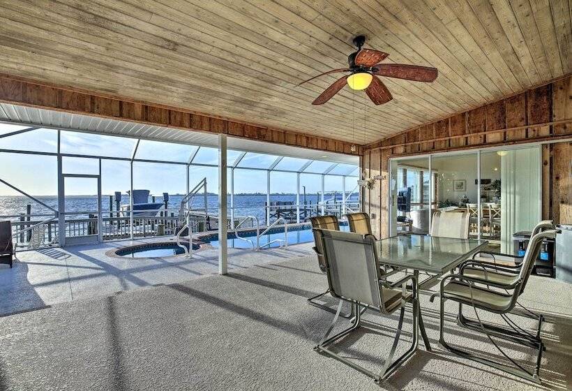Bayfront Palmetto Retreat With Pool, Spa & Dock!
