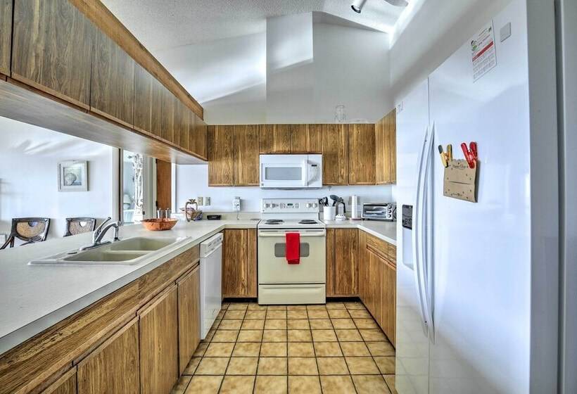 Bayfront Palmetto Retreat With Pool, Spa & Dock!