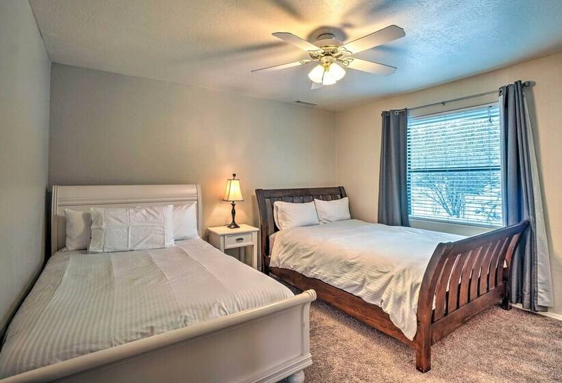 Stunning Flagstaff Home ~ 5 Mi To Downtown!