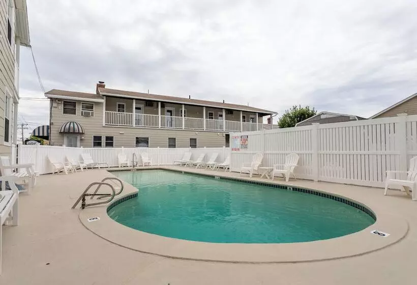 The Gull Oceanside Inn & Motel