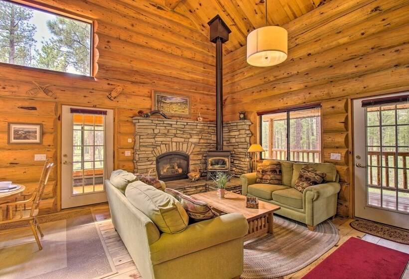 Tranquil Mountain Cabin In Greer W/ Game Room!