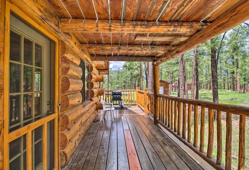 Tranquil Mountain Cabin In Greer W/ Game Room!