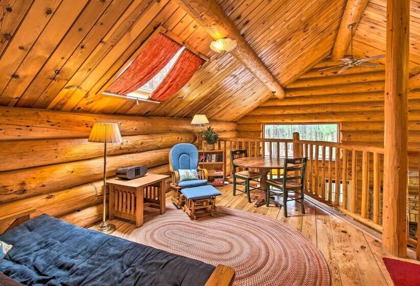 Tranquil Mountain Cabin In Greer W/ Game Room!