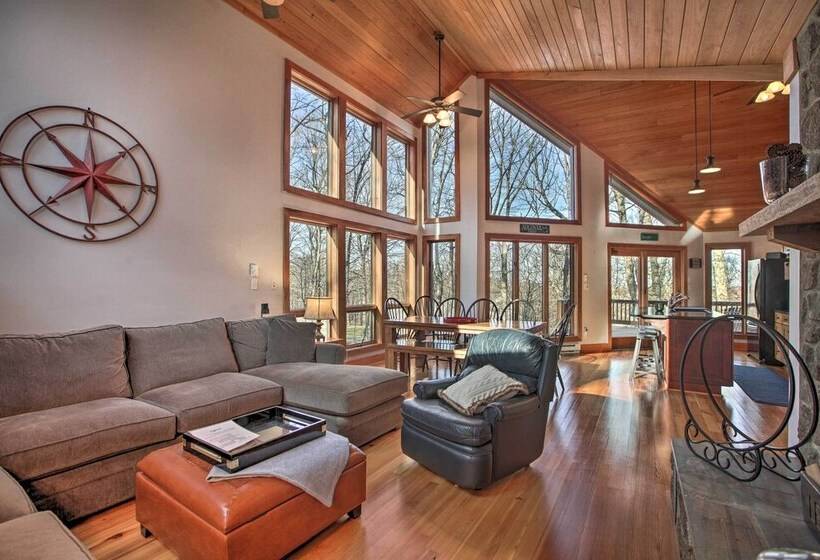 Upscale Wintergreen Resort Home W/golf Course View