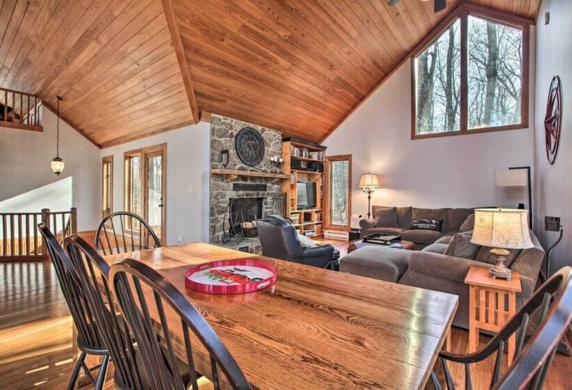 Upscale Wintergreen Resort Home W/golf Course View