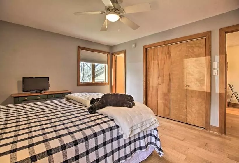 Upscale Wintergreen Resort Home W/golf Course View