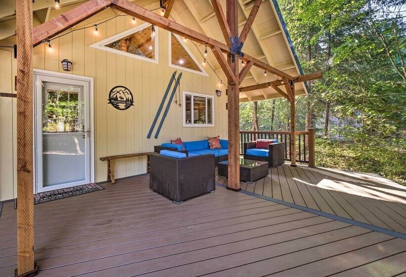 Wandering Elk  Cabin Retreat W/ Golf Access!