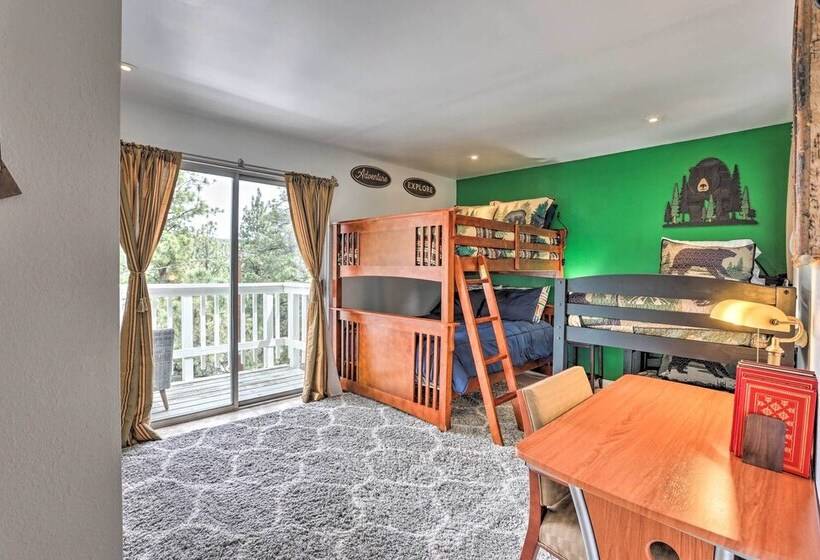 Beautiful Big Bear Home   5 Mi To Ski Resort!