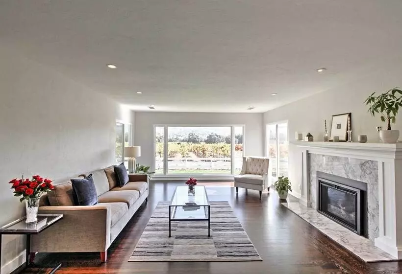Beautiful Sonoma House W/ Patio & Vineyard Views!