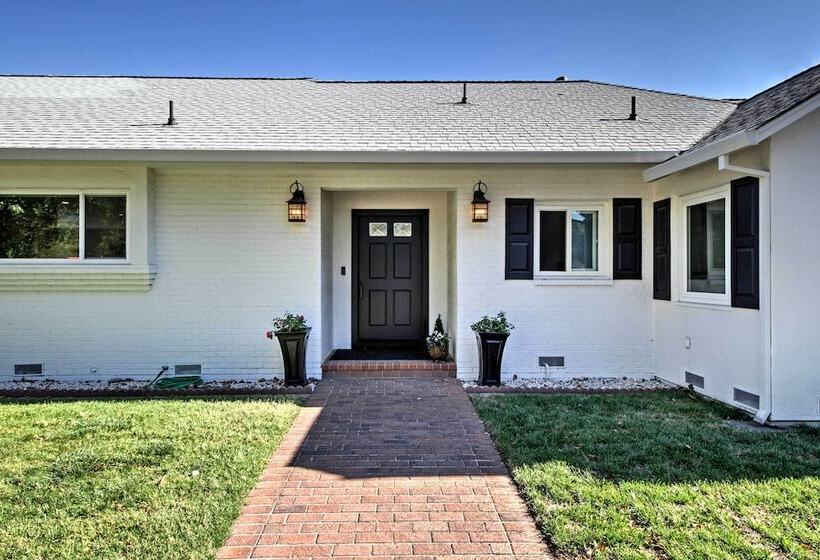 Beautiful Sonoma House W/ Patio & Vineyard Views!