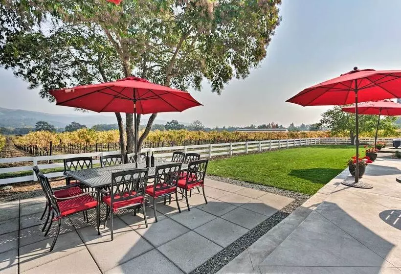 Beautiful Sonoma House W/ Patio & Vineyard Views!