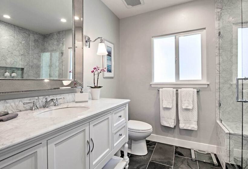 Beautiful Sonoma House W/ Patio & Vineyard Views!