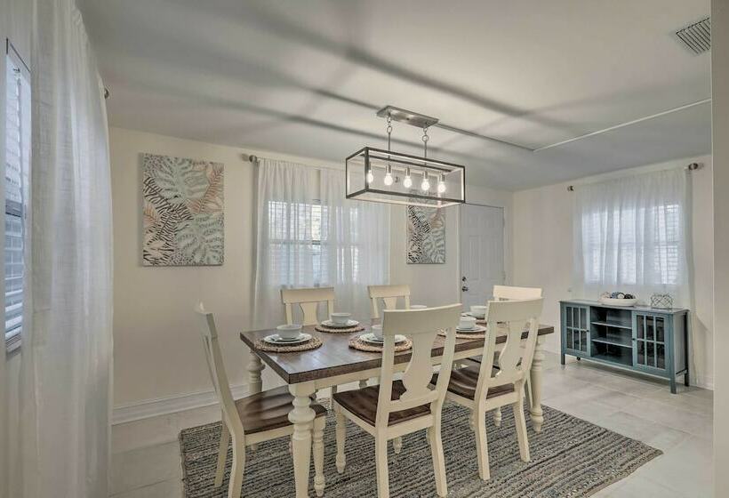 Calming Getaway: 9 Mi To Clearwater Beach!