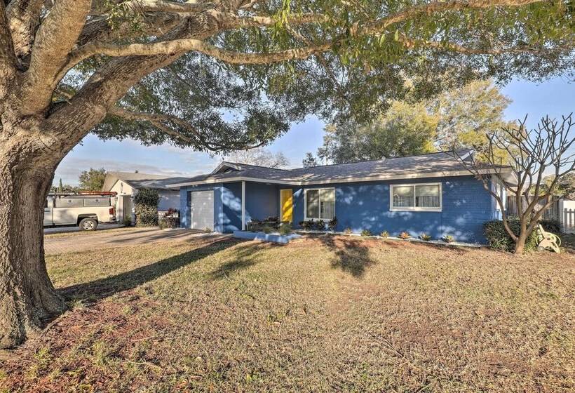 Calming Getaway: 9 Mi To Clearwater Beach!