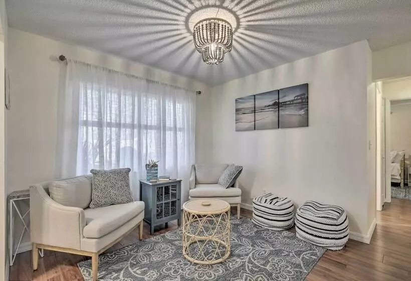 Calming Getaway: 9 Mi To Clearwater Beach!