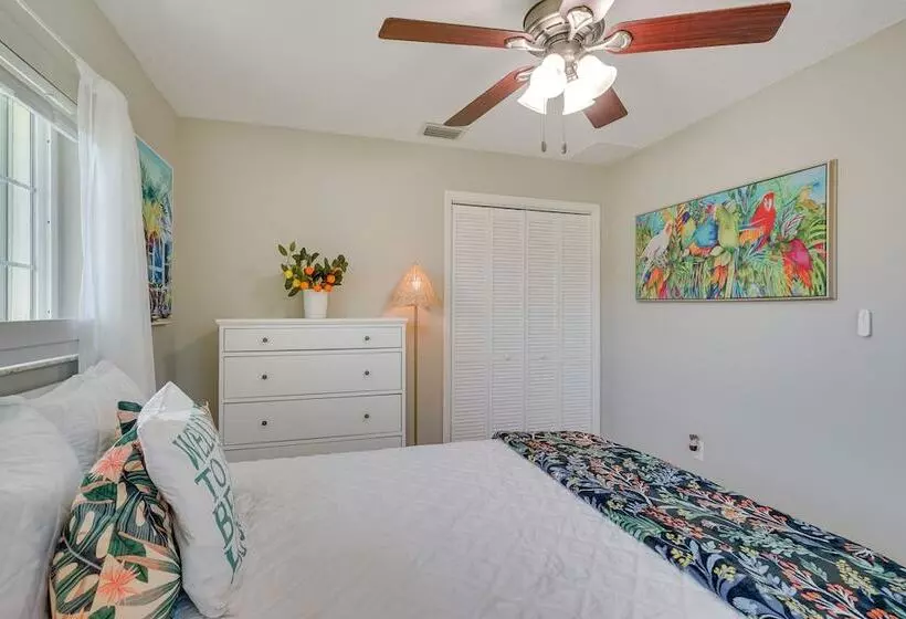 Cape Coral Escape: Near Dtwn W/ Private Pool!