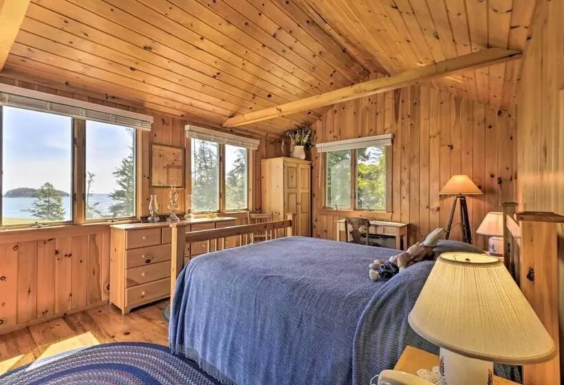 Charming Ocean View Cottage By Cutler Harbor