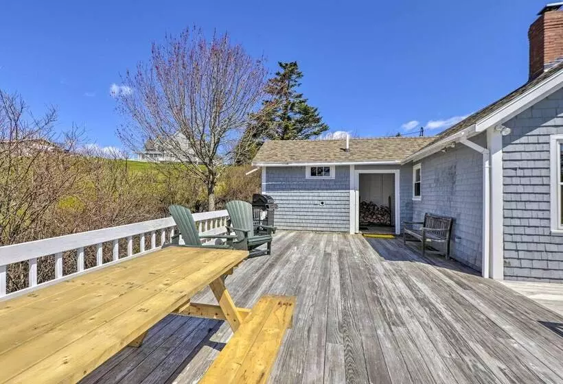 Charming Ocean View Cottage By Cutler Harbor