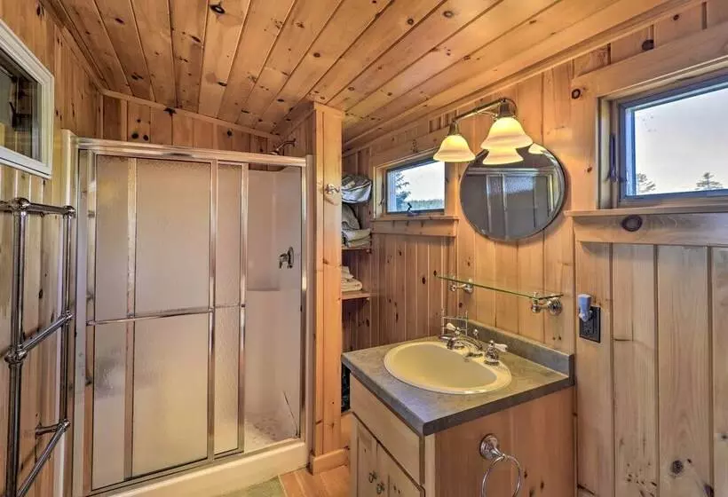 Charming Ocean View Cottage By Cutler Harbor