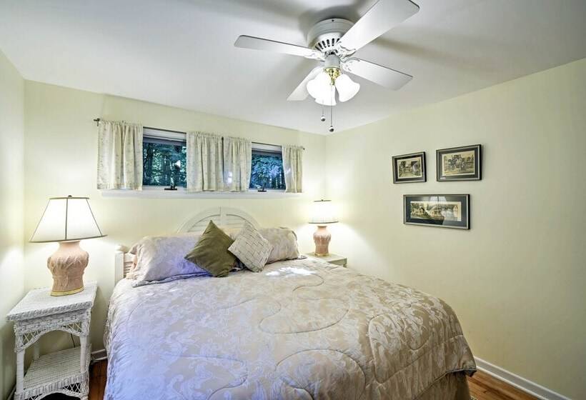 Cherry Cottage    Walk To Peninsula State Park!