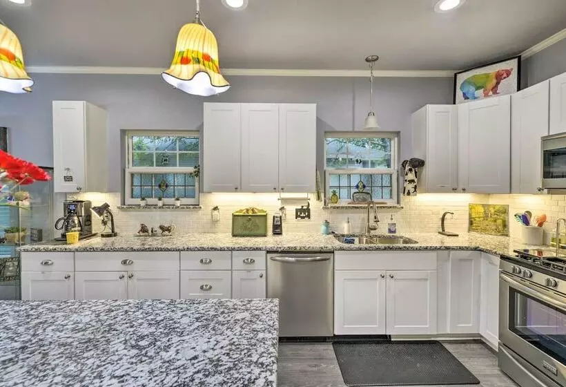 Bearadise Bungalow  ~ 2 Mi To Magnolia Market!