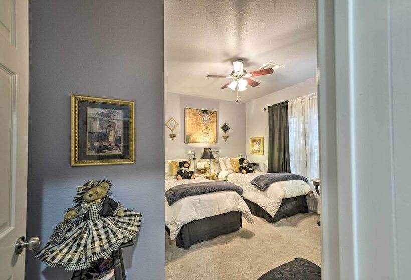 Bearadise Bungalow ~ 2 Mi To Magnolia Market!