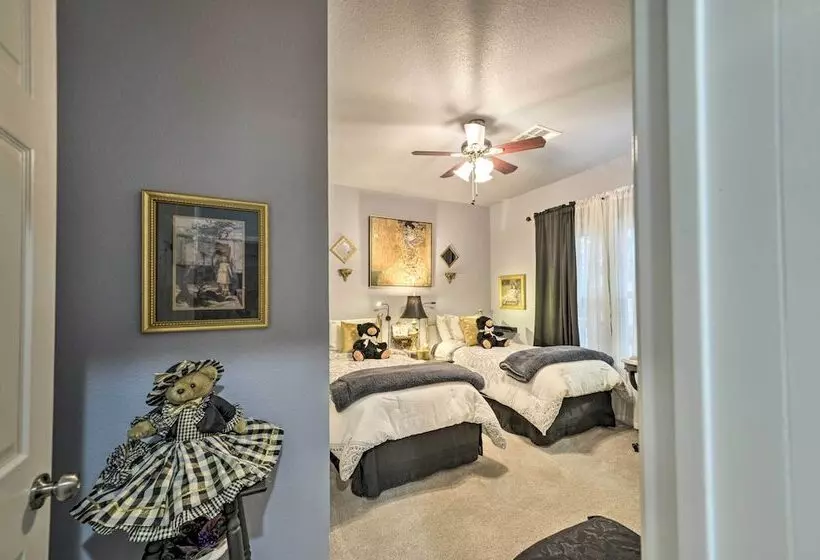 Bearadise Bungalow  ~ 2 Mi To Magnolia Market!