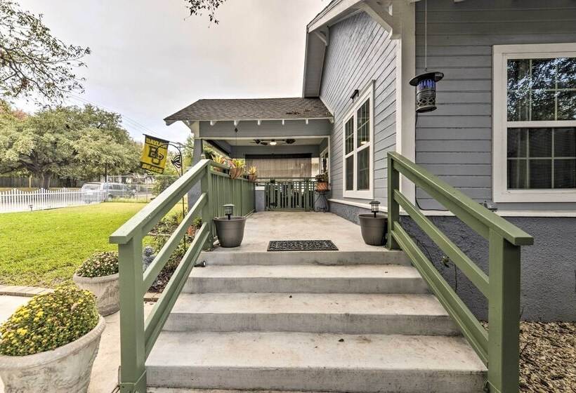 Bearadise Bungalow ~ 2 Mi To Magnolia Market!