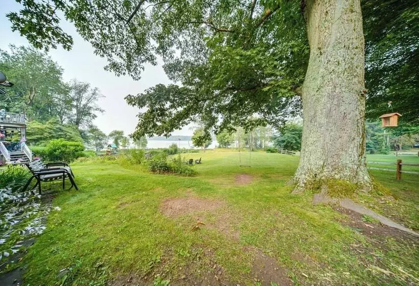 Custom Built Lakefront Cottage W/ Spacious Yard!