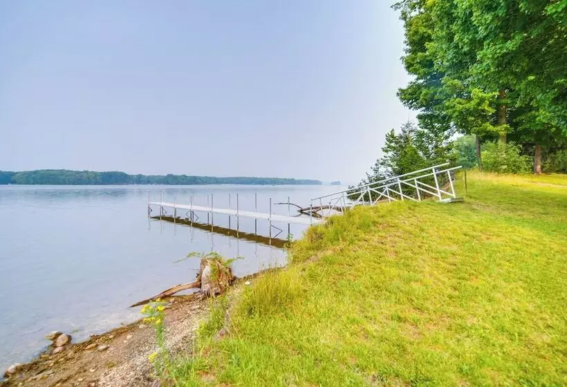 Custom Built Lakefront Cottage W/ Spacious Yard!