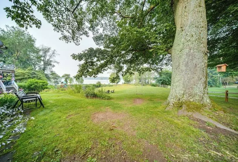 Custom Built Lakefront Cottage W/ Spacious Yard!