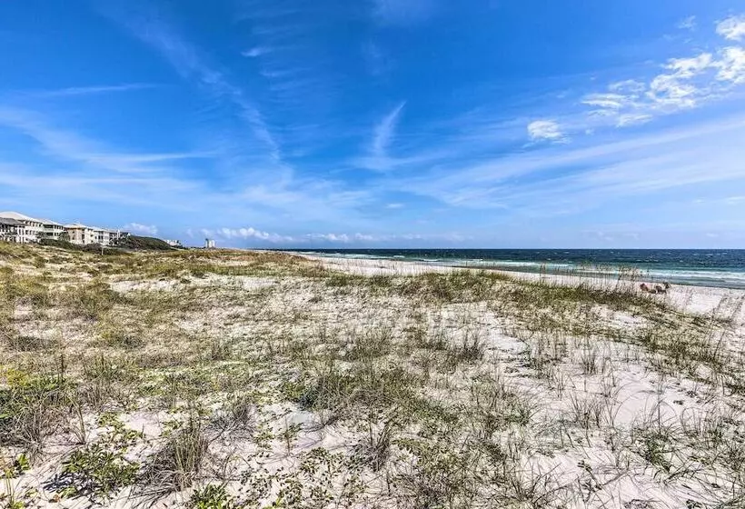 Cute & Cozy Gulf Shores Bungalow: 1/2 Mi To Beach!