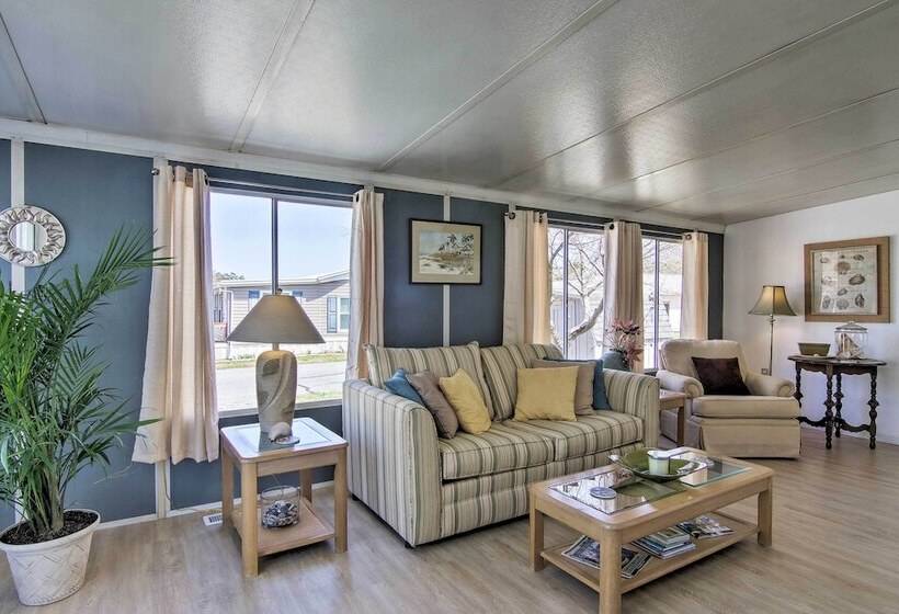 Dog Friendly Ocean Pines Home W/ Pool Access!