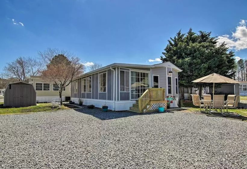 Dog Friendly Ocean Pines Home W/ Pool Access!