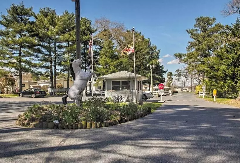 Dog Friendly Ocean Pines Home W/ Pool Access!