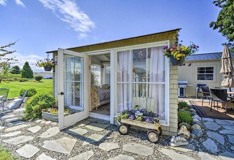 Dreamy Sequim Cottage Near Olympic Natl Park