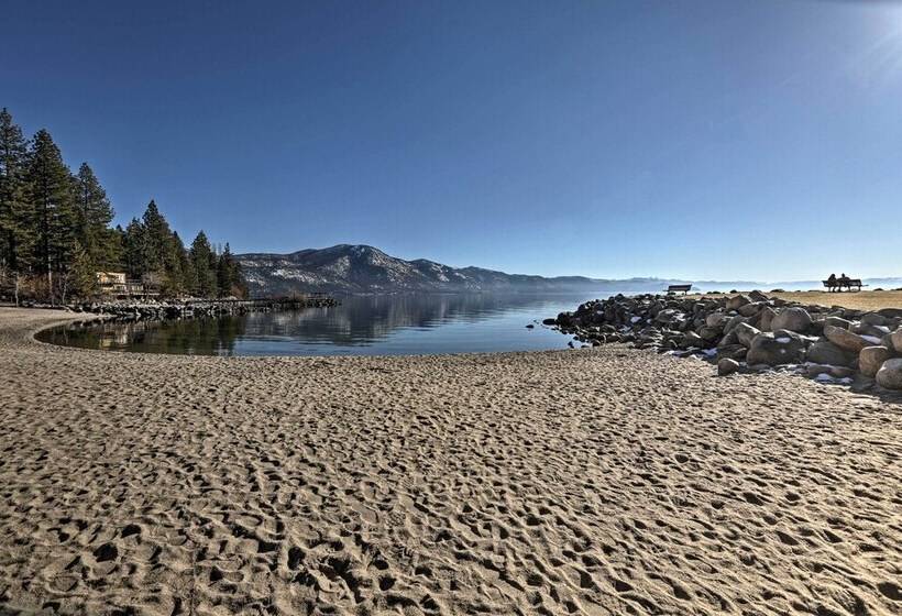 Expansive Tahoe Escape W/ Hot Tub: Ski + Hike