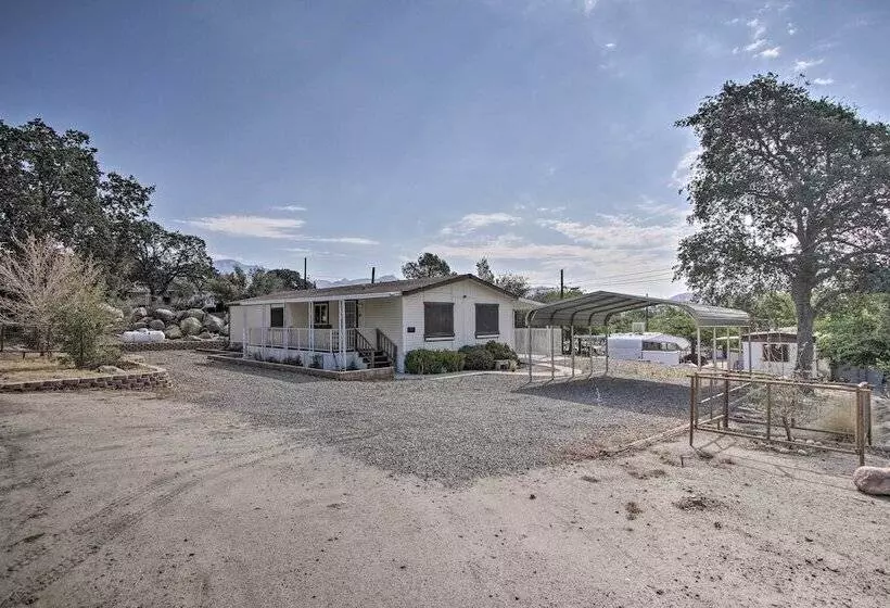 Family Friendly Home ~ 1 Mi To Kern River!