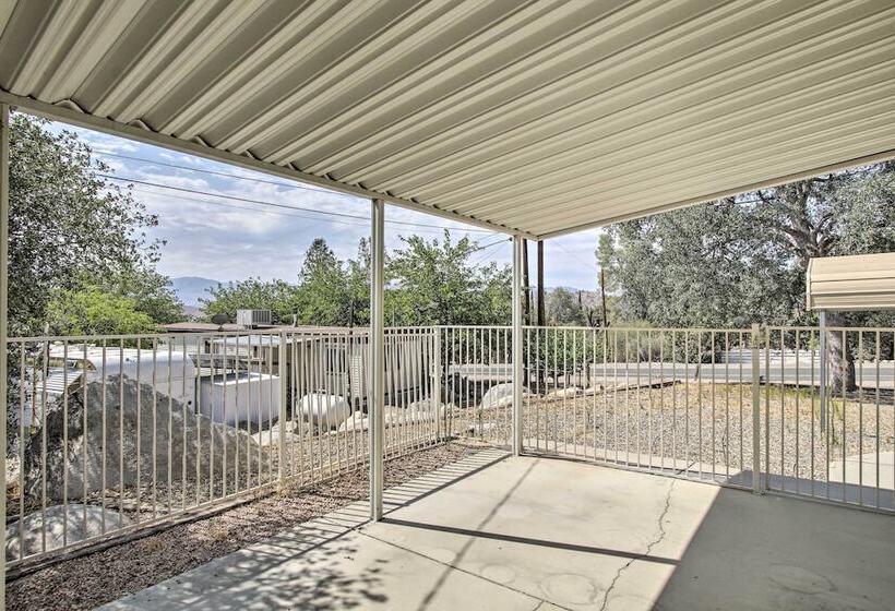 Family Friendly Home ~ 1 Mi To Kern River!
