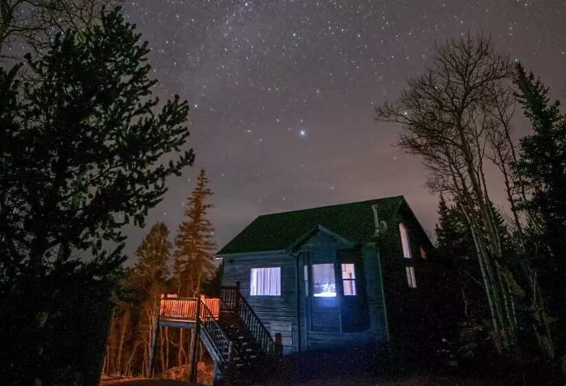 Family Friendly Jefferson Cabin W/ Fire Pit!