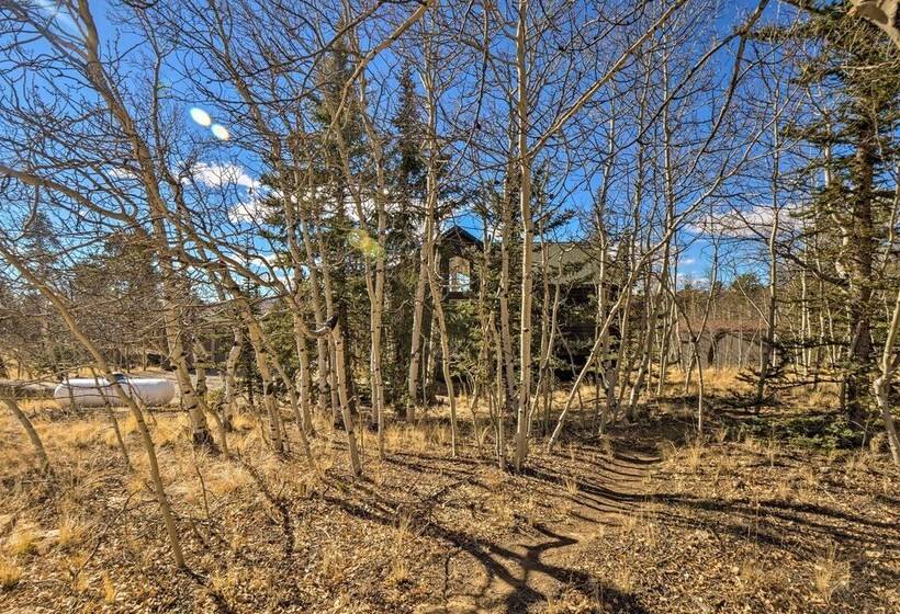 Family Friendly Jefferson Cabin W/ Fire Pit!
