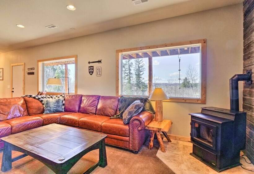 Family Friendly Jefferson Cabin W/ Fire Pit!