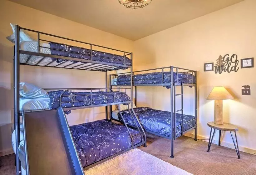 Family Friendly Jefferson Cabin W/ Fire Pit!