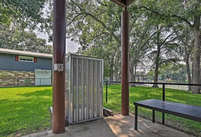 Guadalupe River Retreat W/ Private Yard