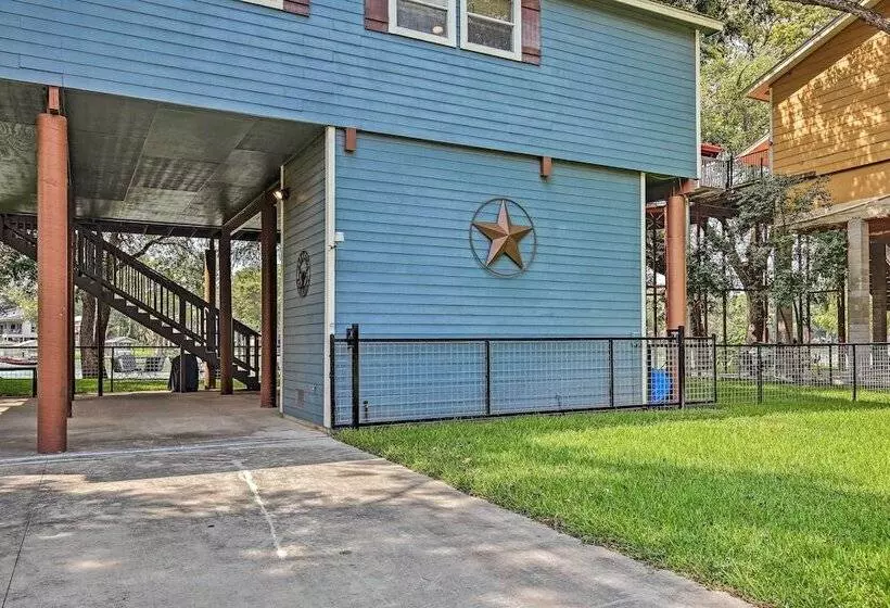 Guadalupe River Retreat W/ Private Yard