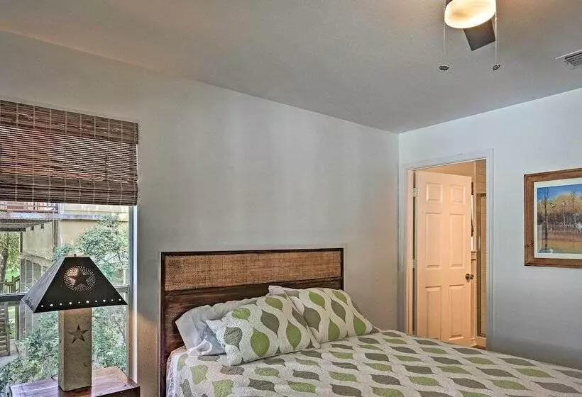 Guadalupe River Retreat W/ Private Yard