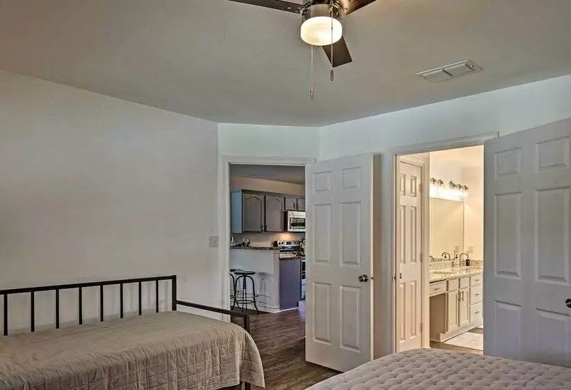 Guadalupe River Retreat W/ Private Yard